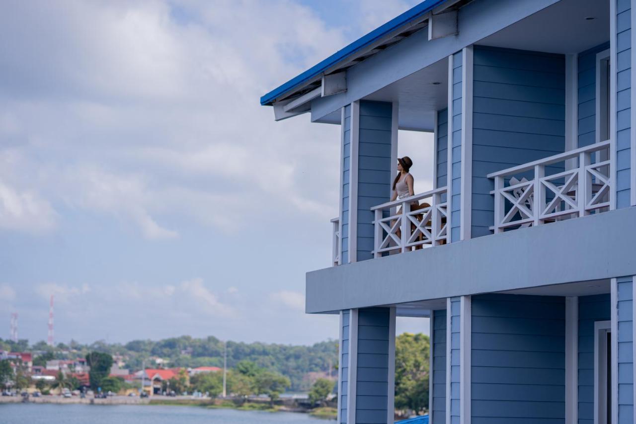 Hotel Casona Del Lago Flores Zewnętrze zdjęcie