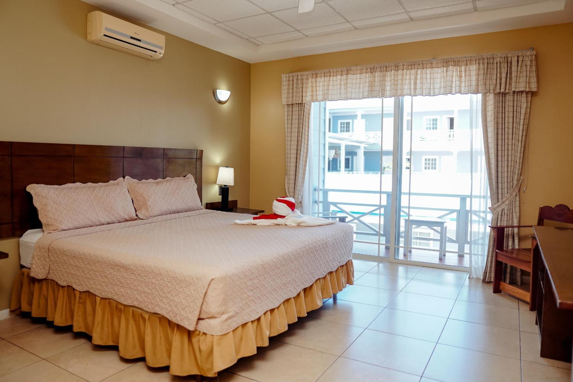 Hotel Casona Del Lago Flores Zewnętrze zdjęcie